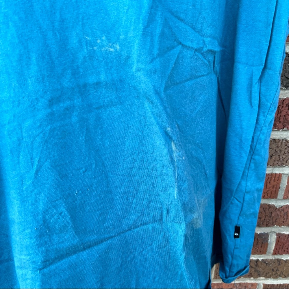 Quiksilver Originals Light Blue Multicolored Short Sleeve Tee Shirt - Picture 2 of 4